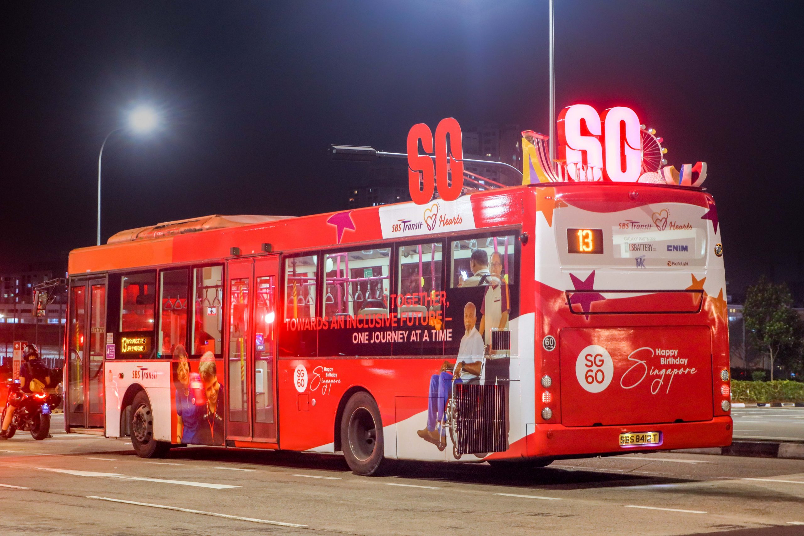 SBS Transit Hearts SBS8412T 13